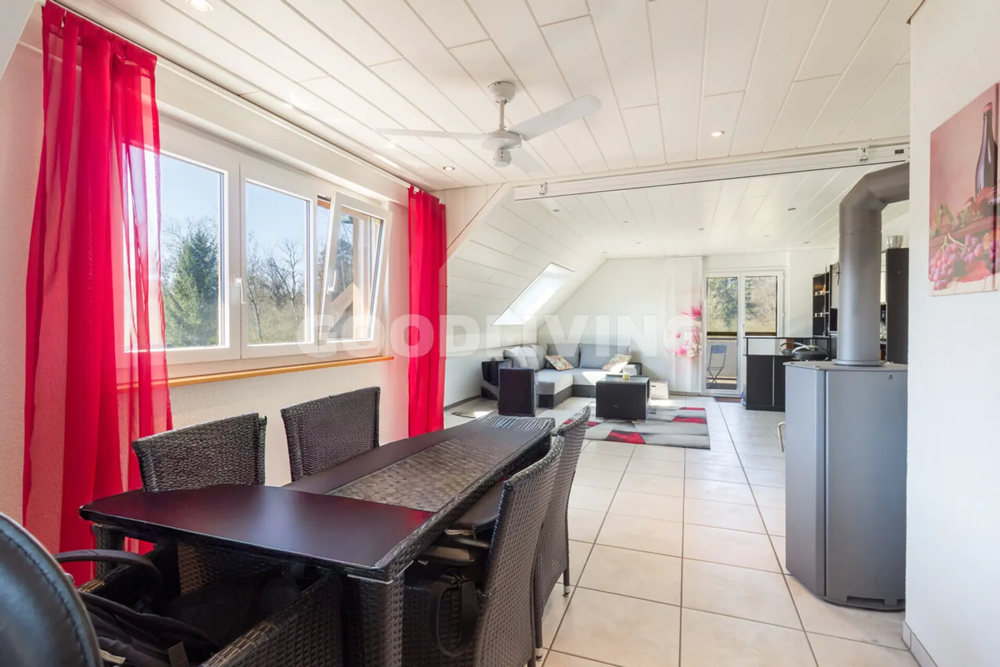 Maisonette with Gallery and Light - Photo 4 of 7