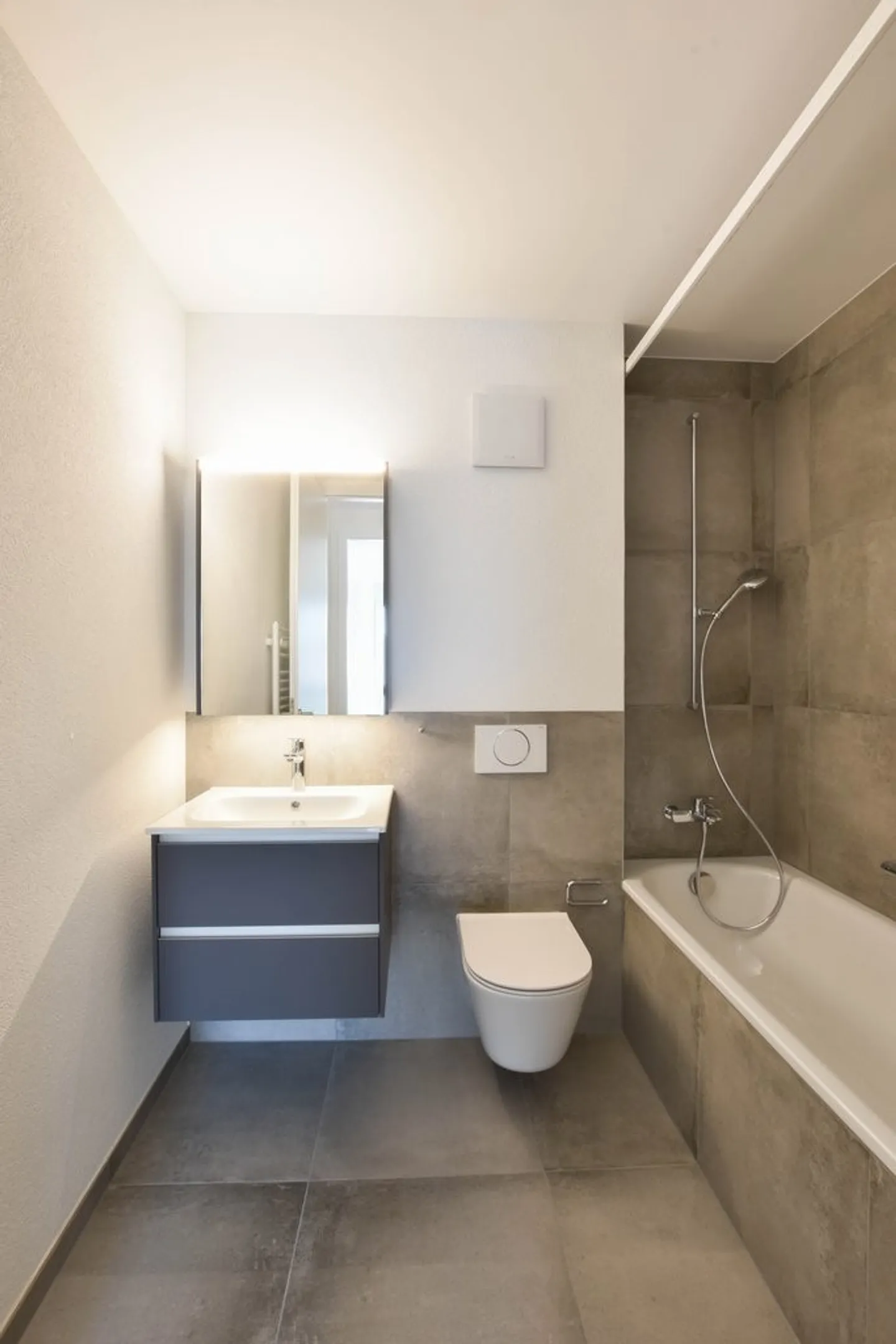 4.5 Room Apartment - Photo 6 of 6