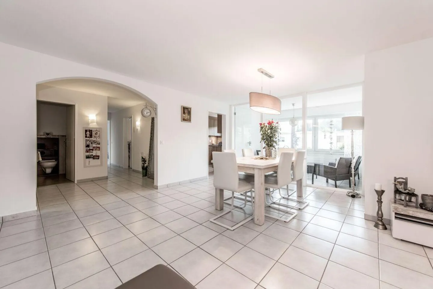 Ampio appartamento familiare di 5,5 locali nel popolare quartiere di Bruggeregg - Foto 3 di 21
