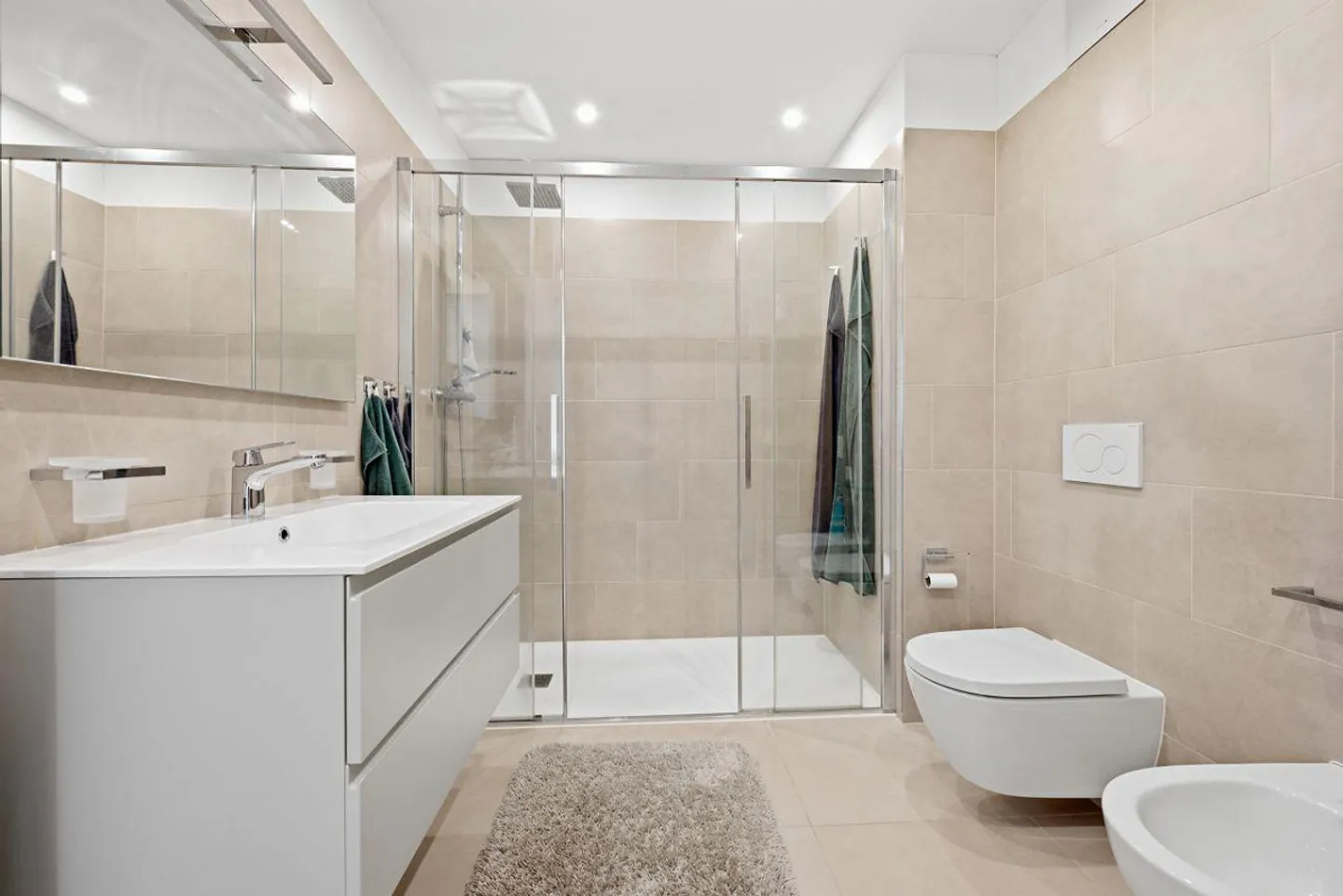 2.5 rooms in the heart of Minusio with partial lake view - Photo 6 of 7