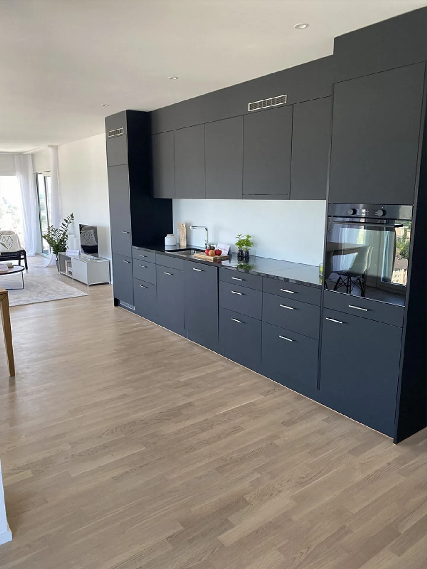 Modernes wohnen im Giessenturm! - Foto 5 di 9