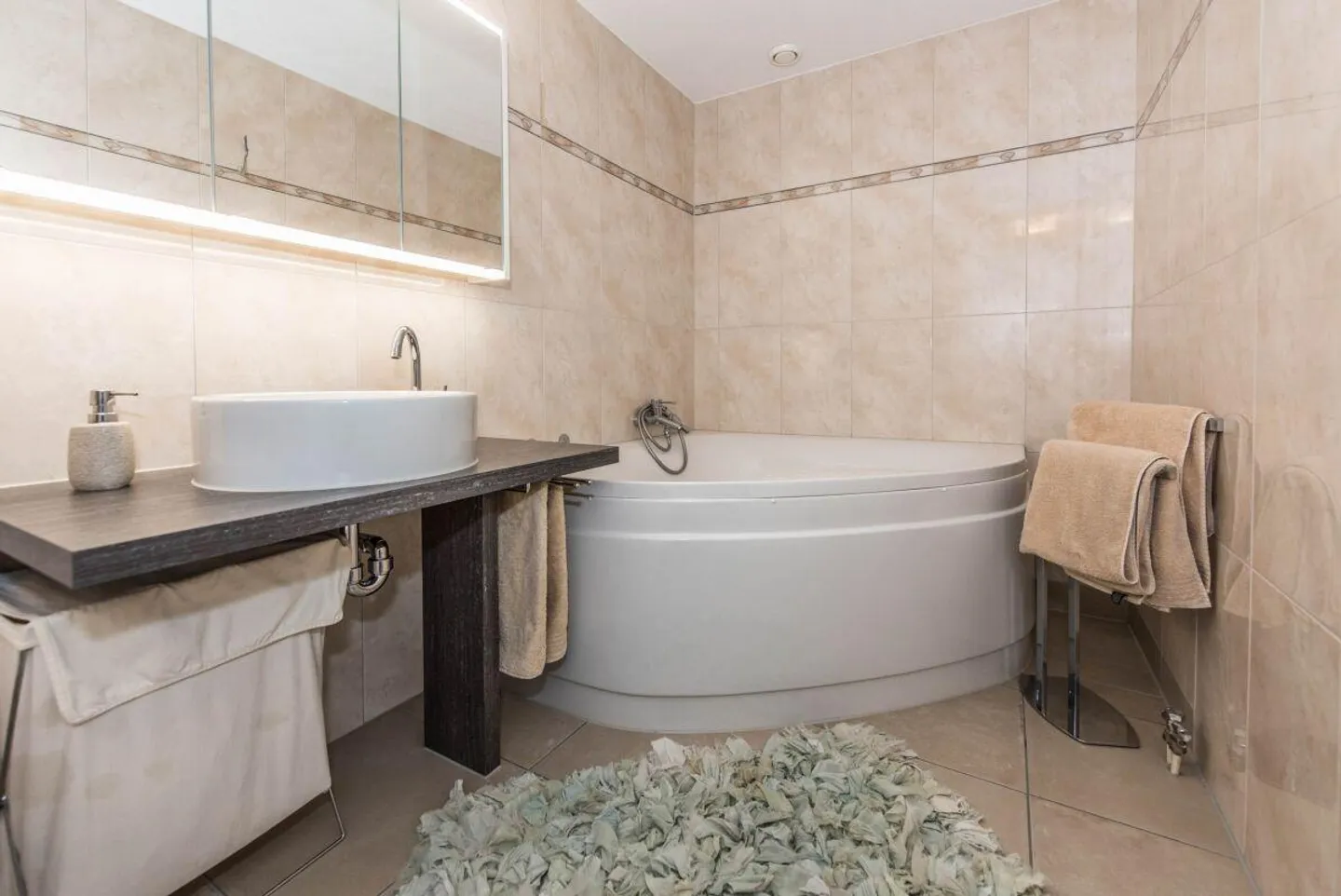 Ampio appartamento familiare di 5,5 locali nel popolare quartiere di Bruggeregg - Foto 12 di 21