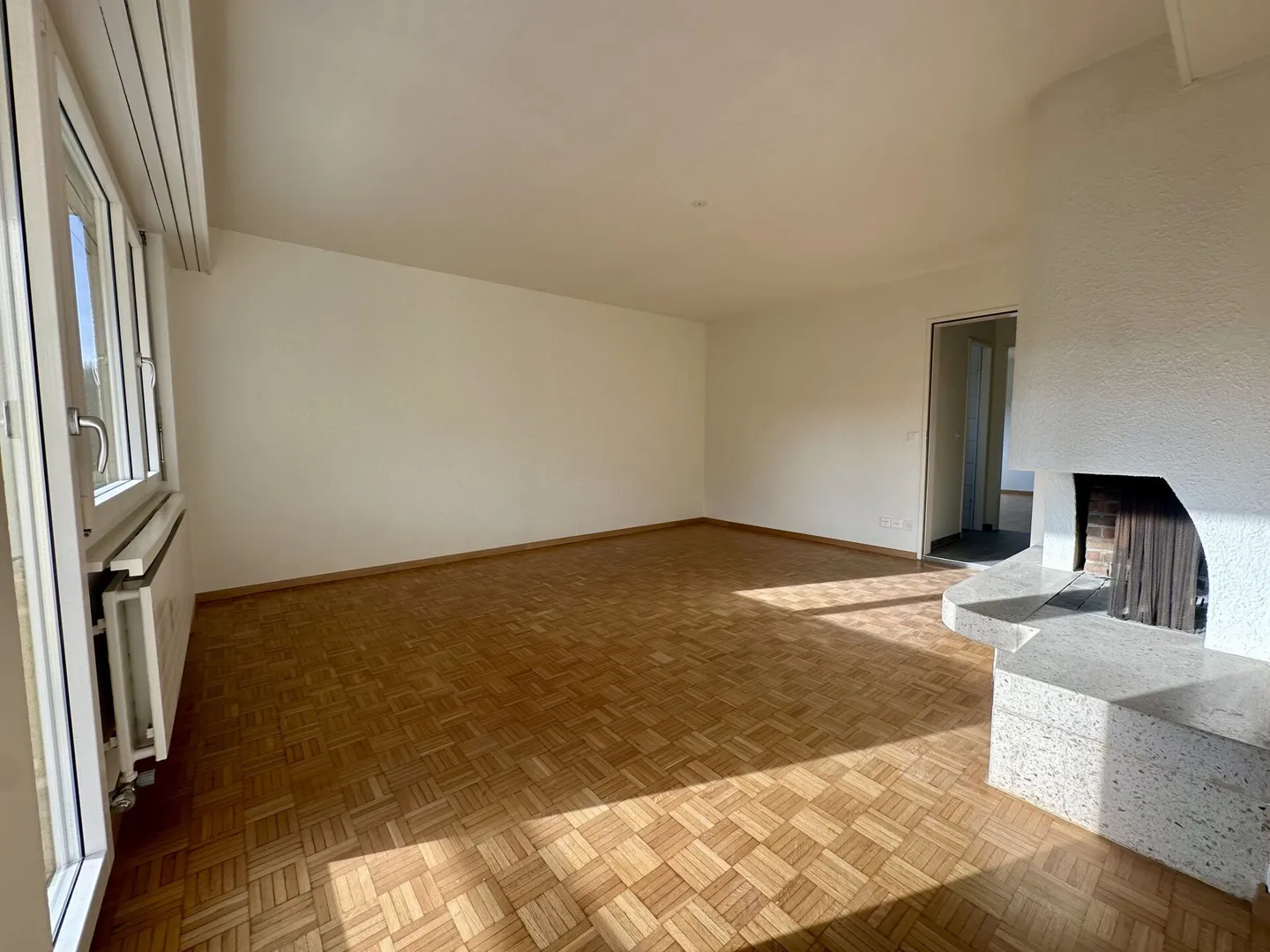 Newly renovated apartment in the center of Dietikon - Photo 8 of 9