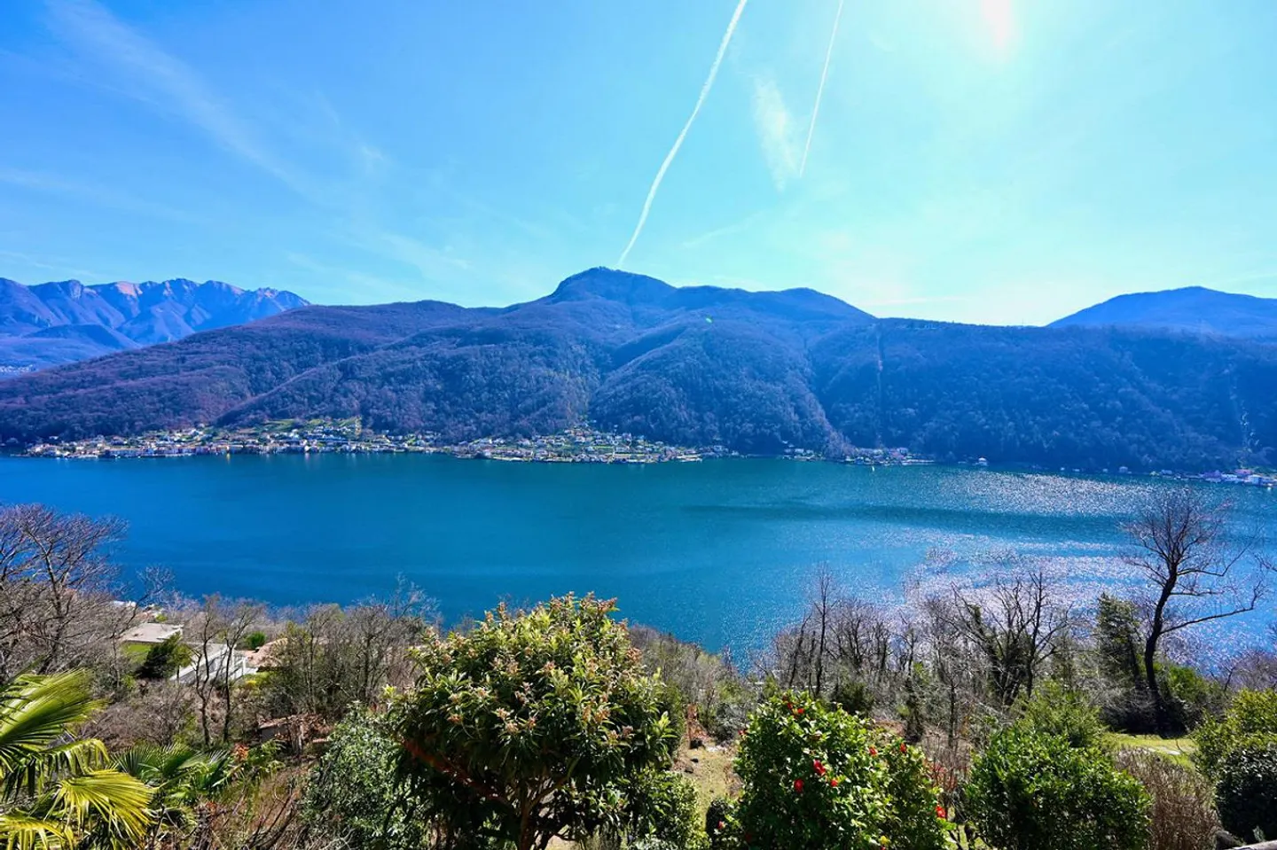 Villa à rénover avec vue à 180° sur le lac de Lugano - Photo 4 sur 8