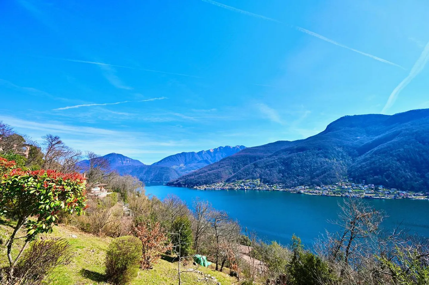 Villa à rénover avec vue à 180° sur le lac de Lugano - Photo 5 sur 8