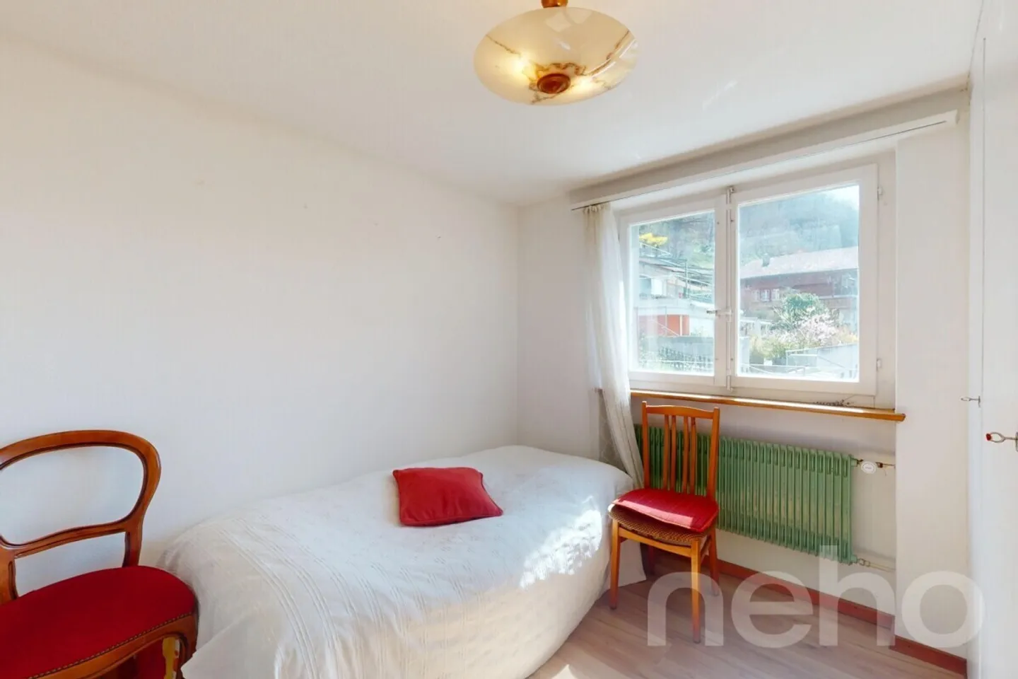 Charmantes Zweifamilienhaus - Foto 4 von 13