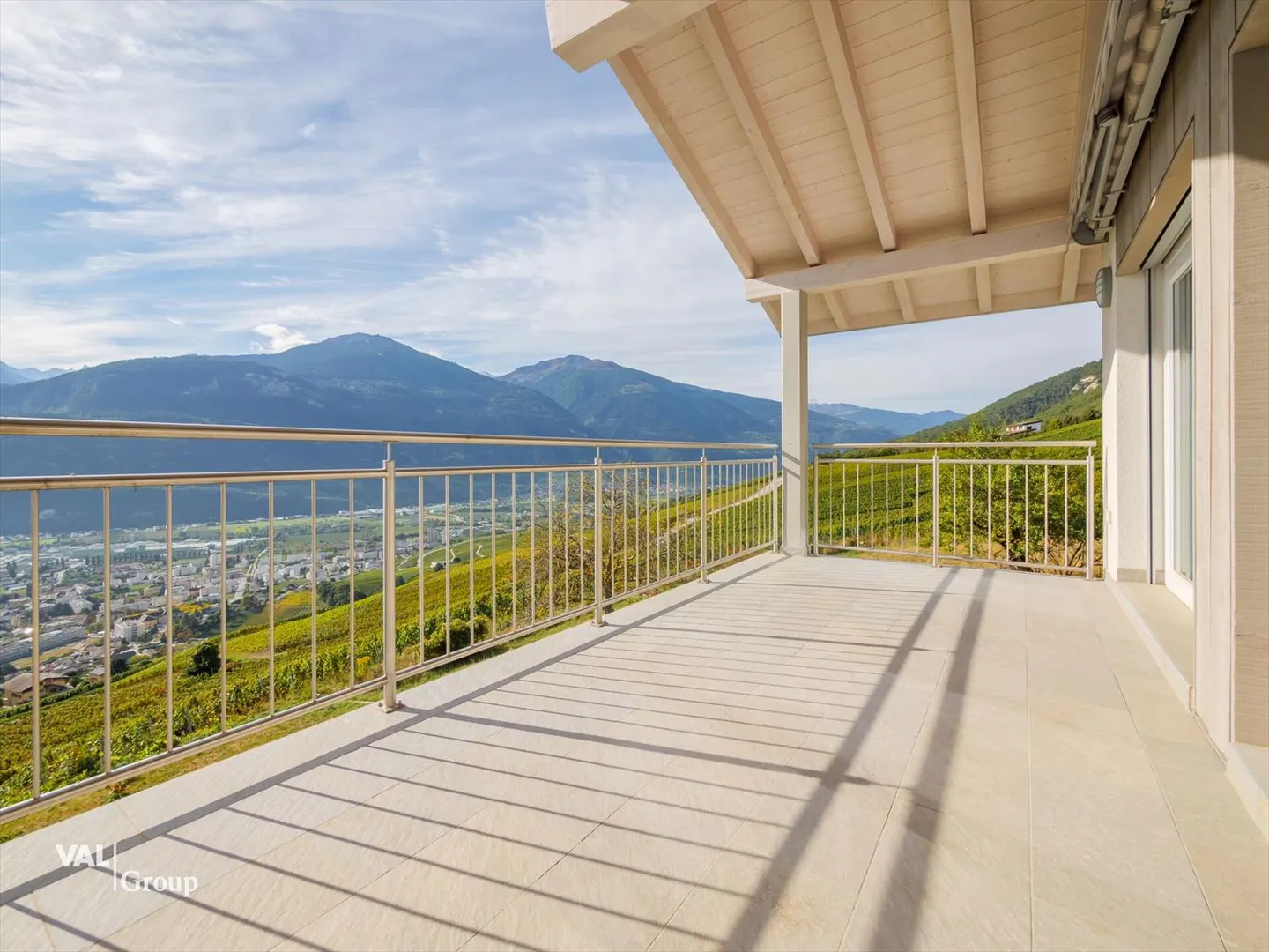 Warmes und prächtiges Penthouse mit Panoramablick - Foto 4 von 13
