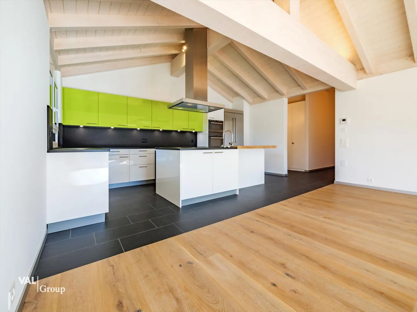 Warmes und prächtiges Penthouse mit Panoramablick - Foto 6 von 13