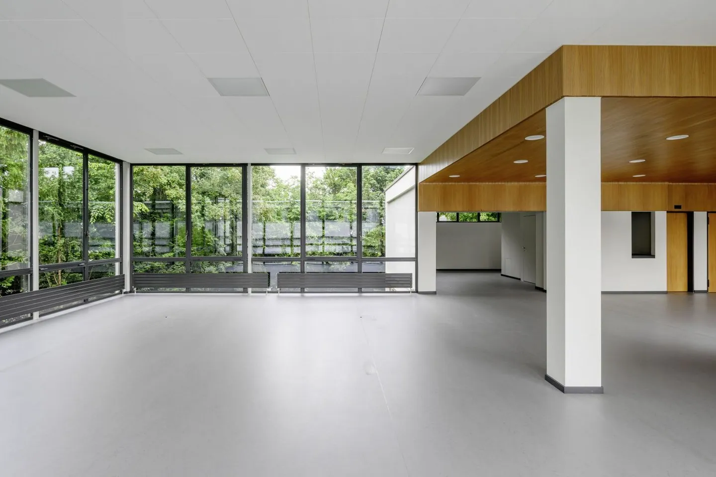 Spazio ufficio in un edificio di portineria vincolato - Foto 4 di 11