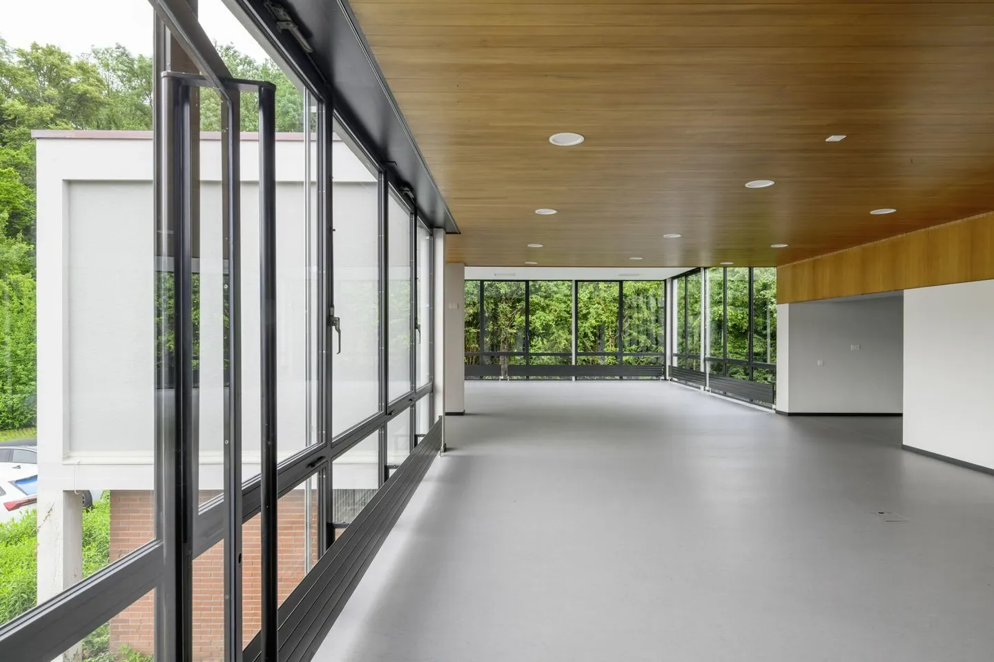 Spazio ufficio in un edificio di portineria vincolato - Foto 5 di 11