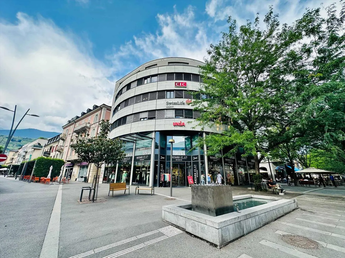 Büros von 470 m2 ideal an der Place du Midi gelegen - Foto 1 von 8