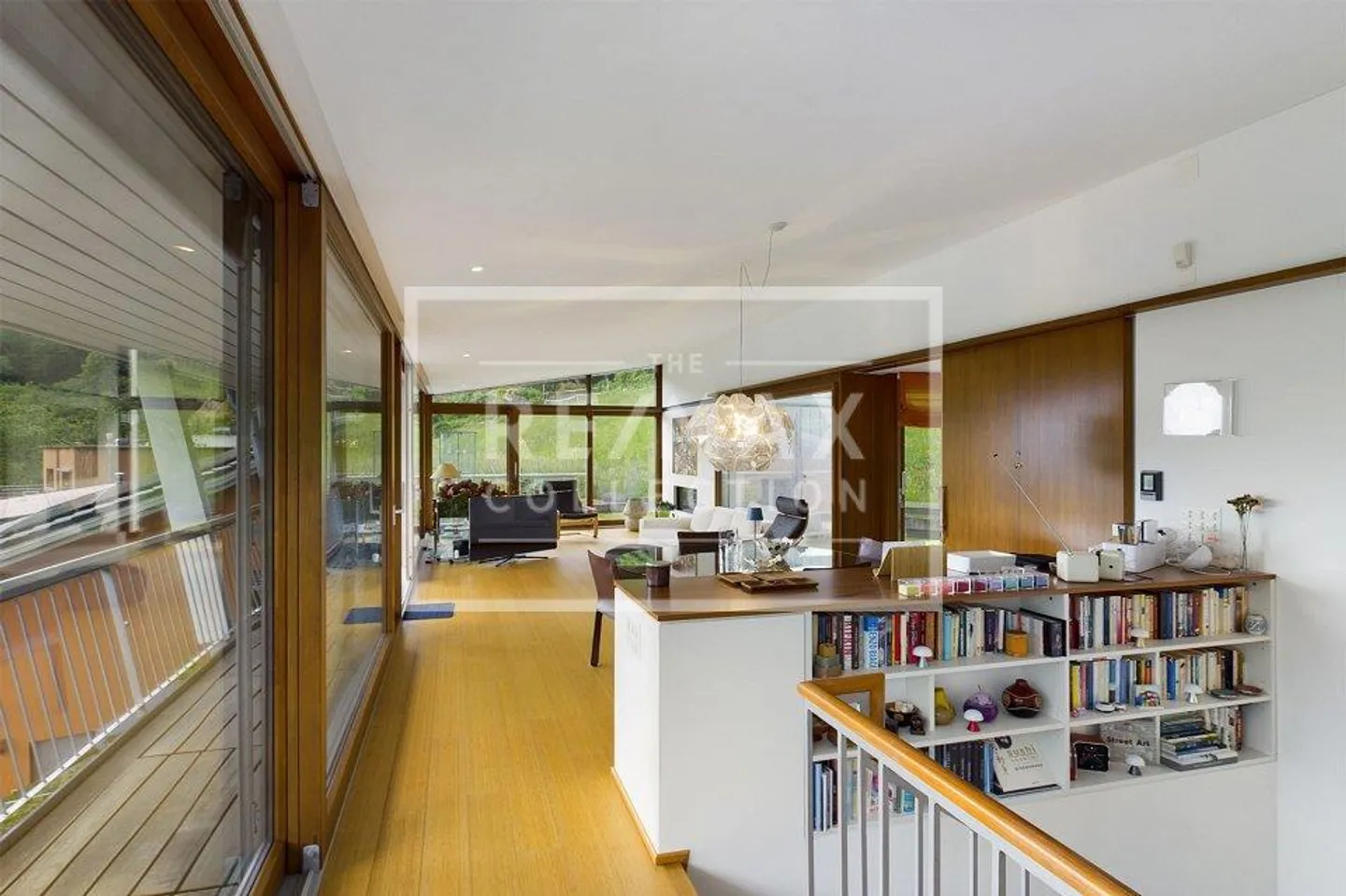 Design Villa in the Green of Arogno - Breathtaking panoramic view! - Photo 11 of 13