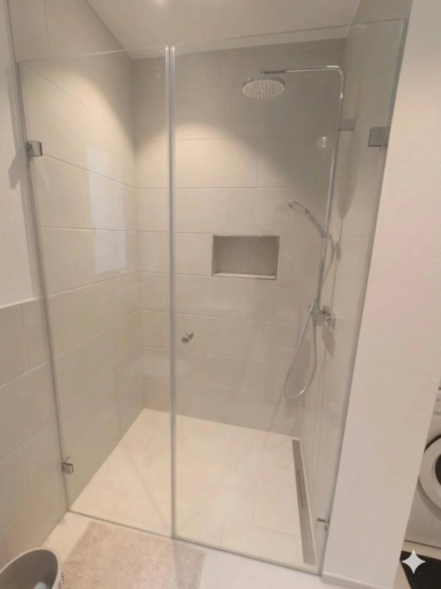 Urban Lifestyle - Photo 9 of 11