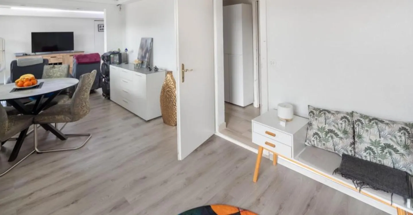 4.5 Room House - Photo 5 of 13
