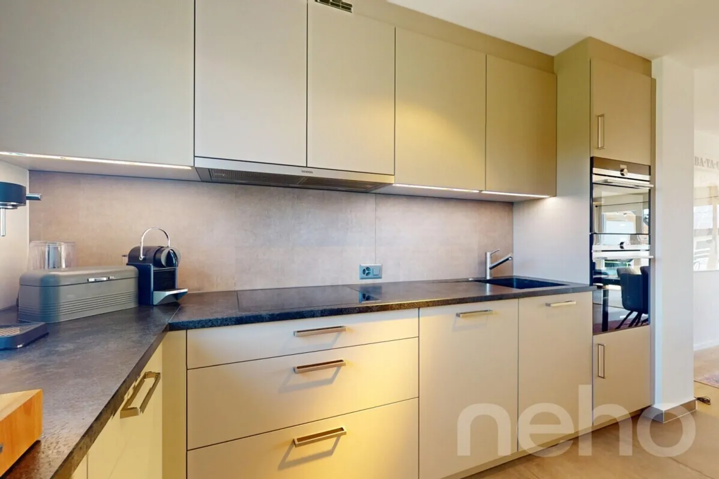 Spacious penthouse duplex? Volume and contemporary comfort - Photo 5 of 12