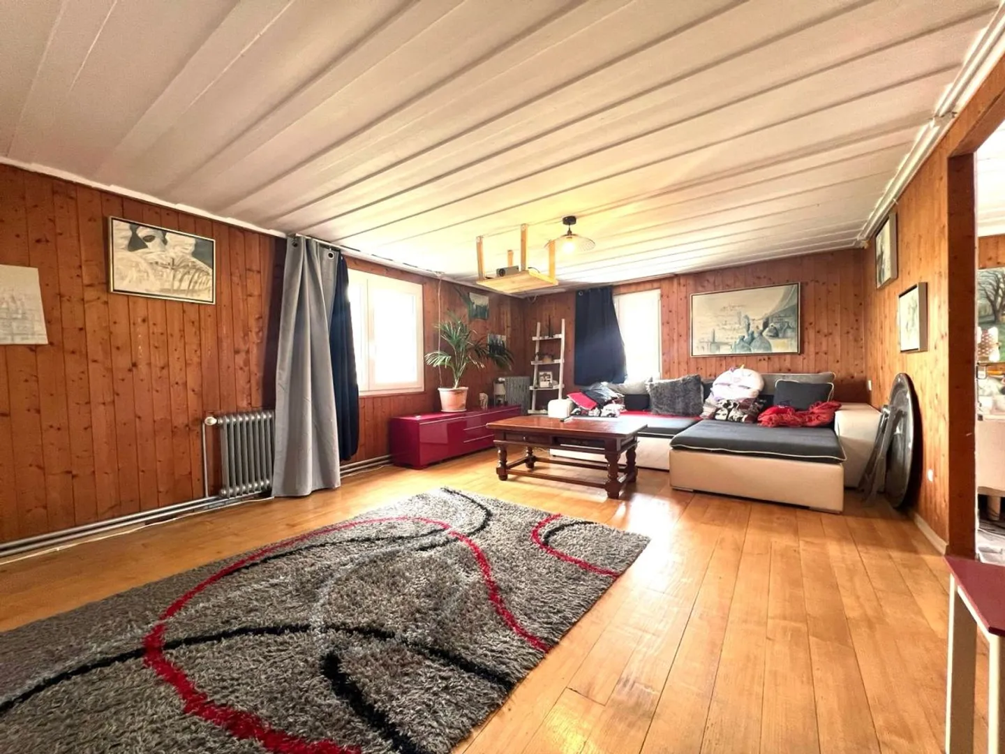 Bella casa di 5 stanze / 3 camere da letto / 2 bagni / Giardino / Terrazza e Balcone - Foto 4 di 13