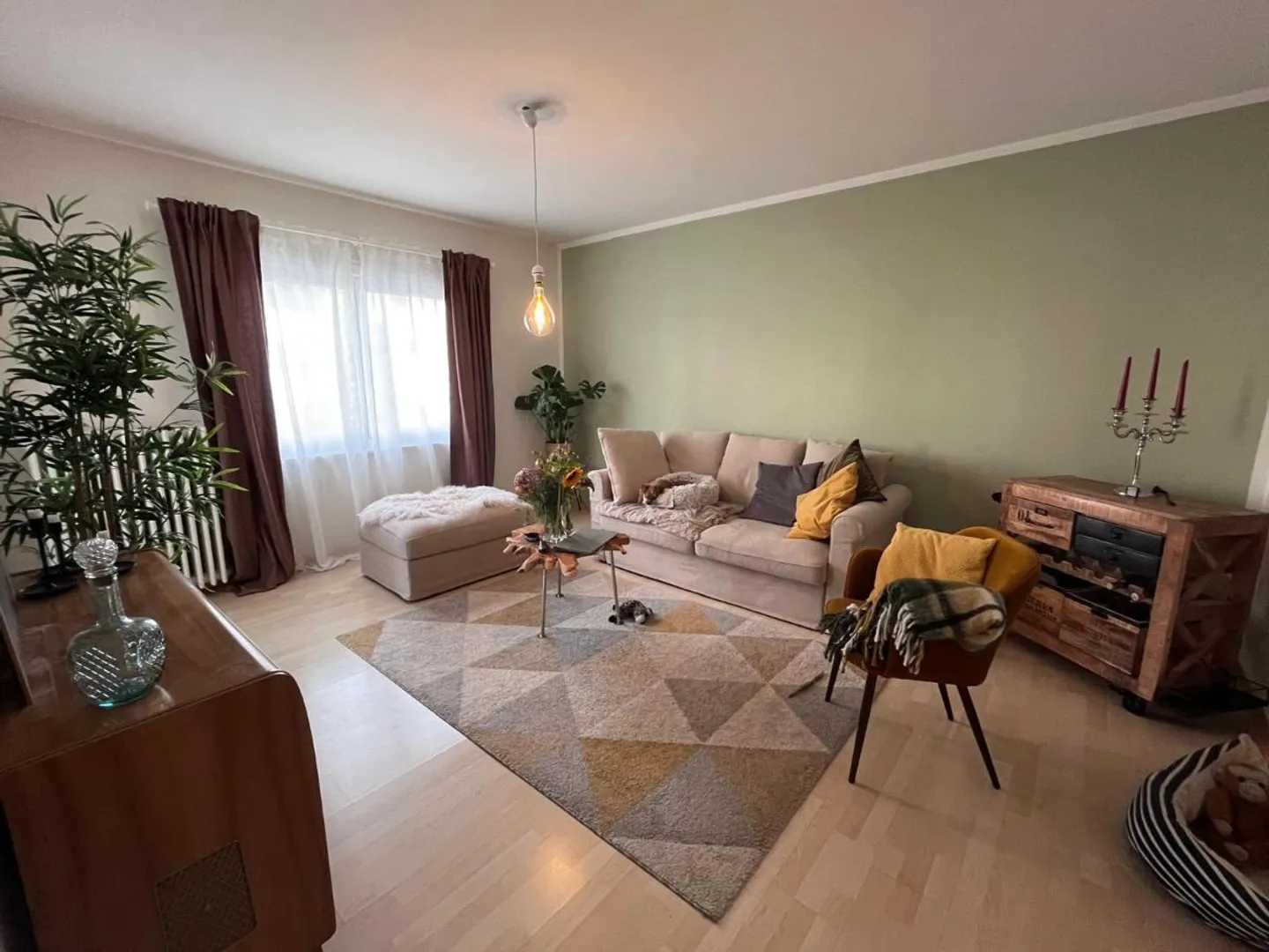 Charmante Wohnung mit Grosser Terrasse - Foto 1 von 5