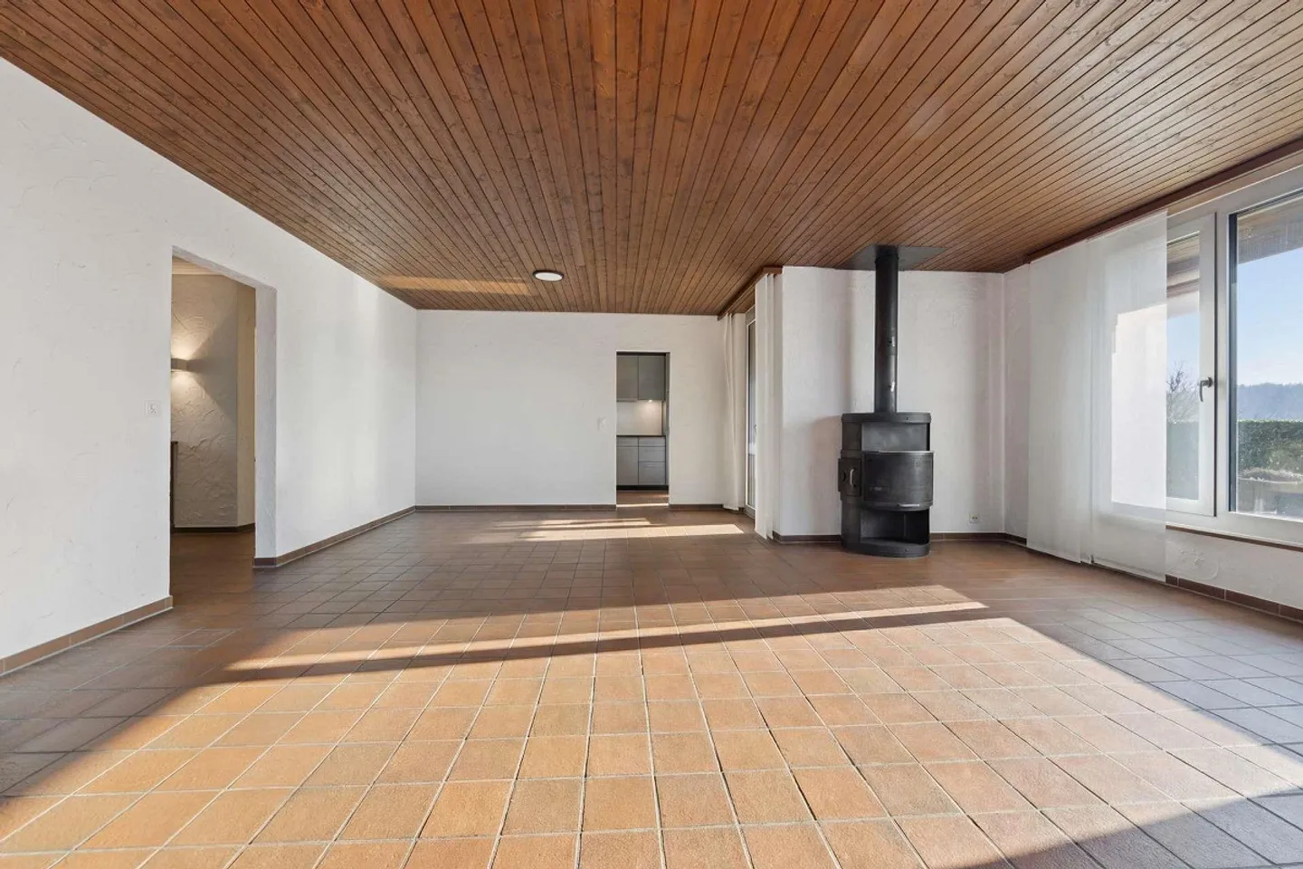 Detached 5½-room single-family house with charming garden & w... - Photo 2 of 15