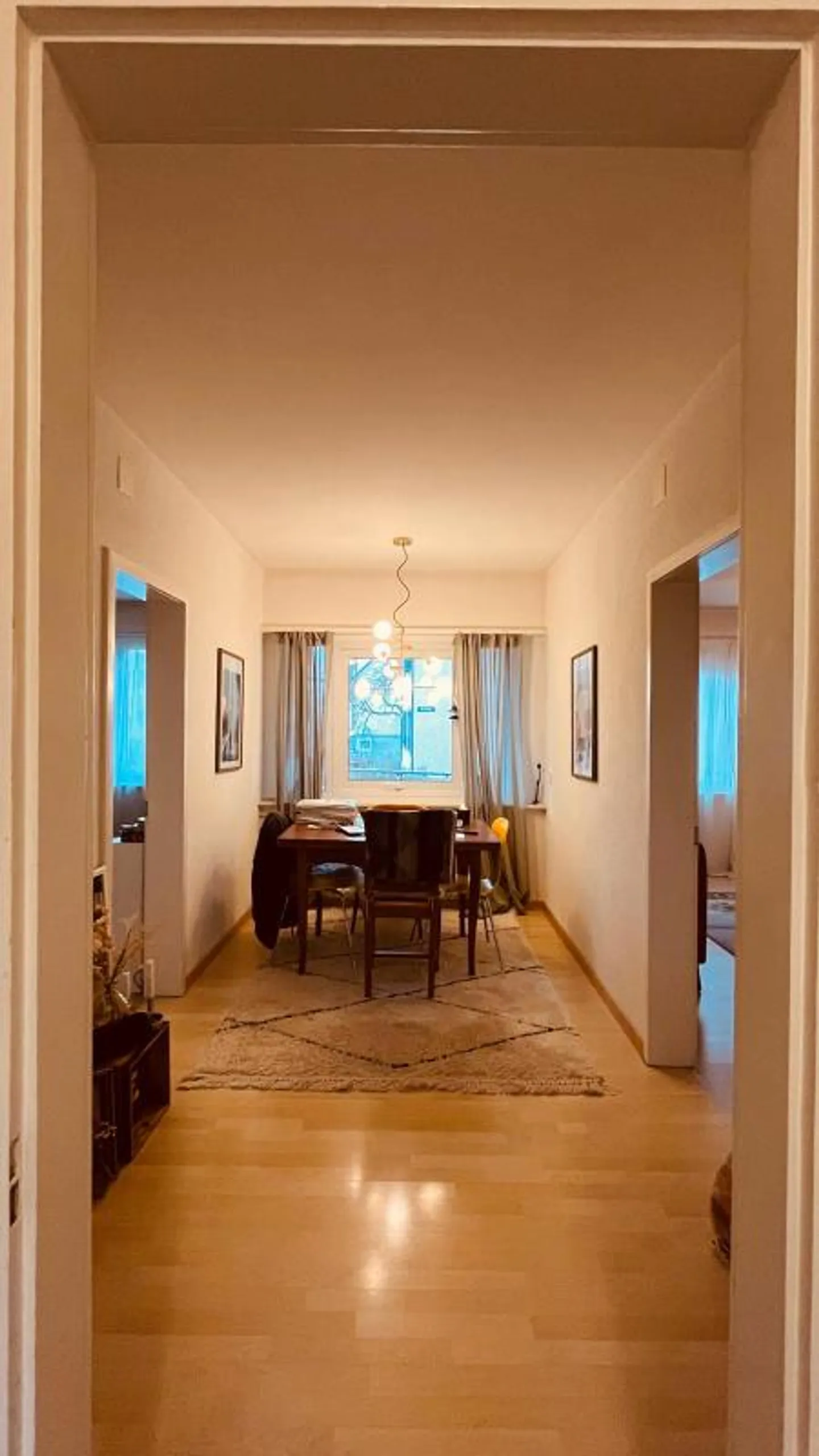 Charmante Wohnung mit Grosser Terrasse - Foto 2 von 5