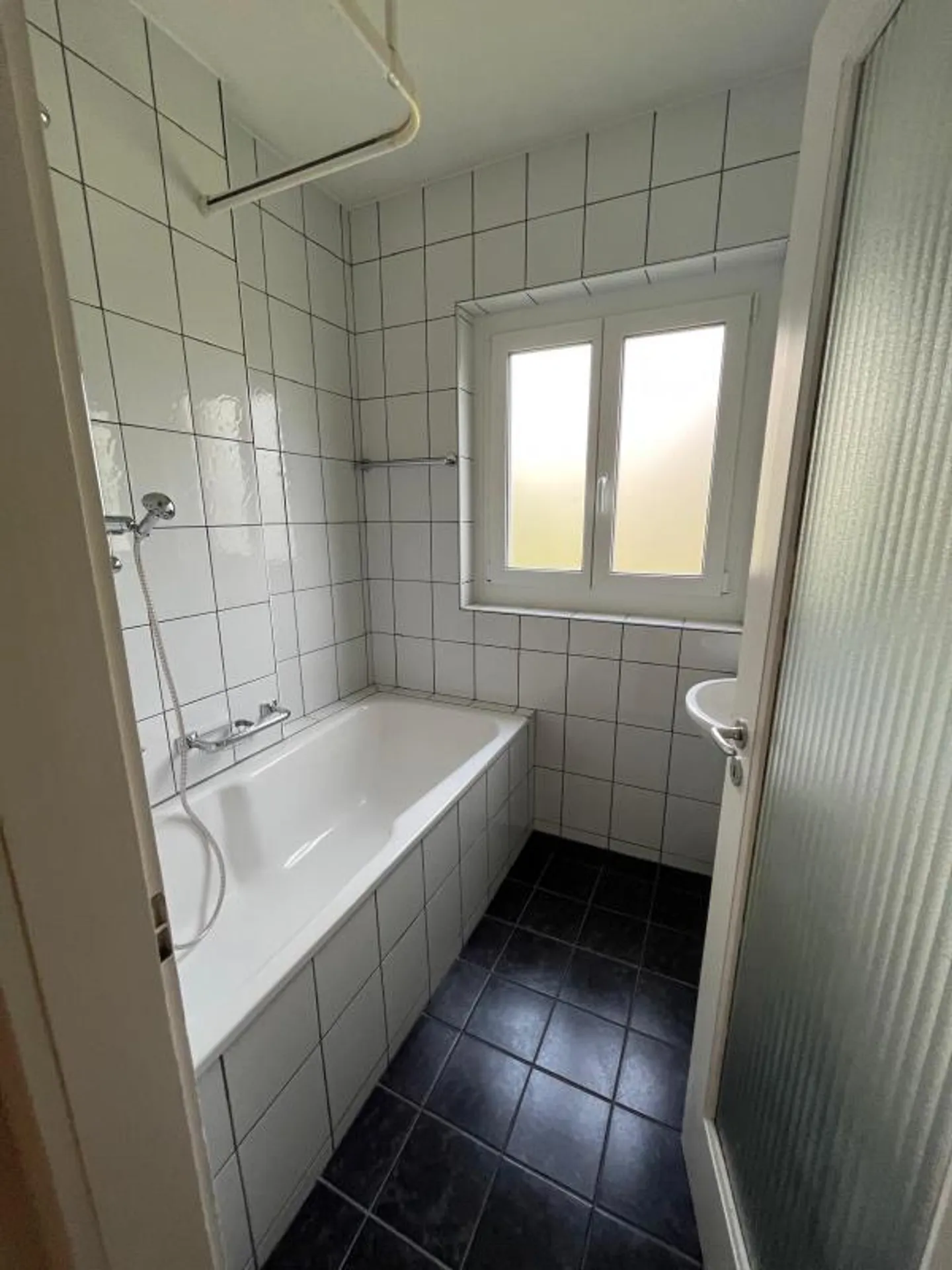 Charmante Wohnung mit Grosser Terrasse - Foto 5 von 5