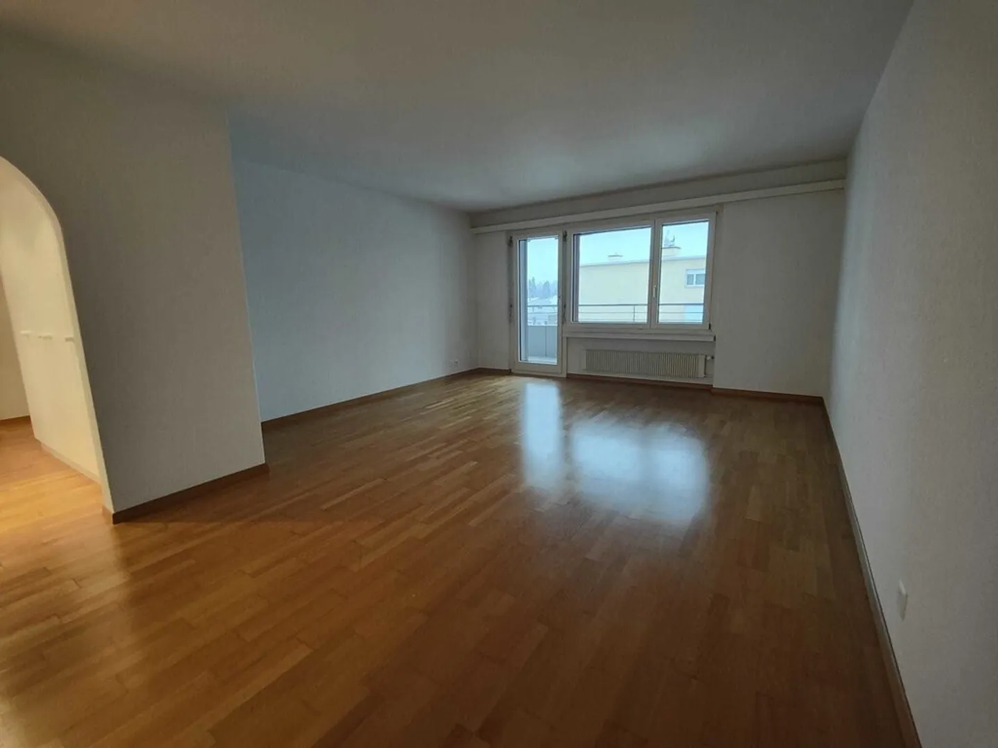 Appartement à louer - Photo 2 sur 8