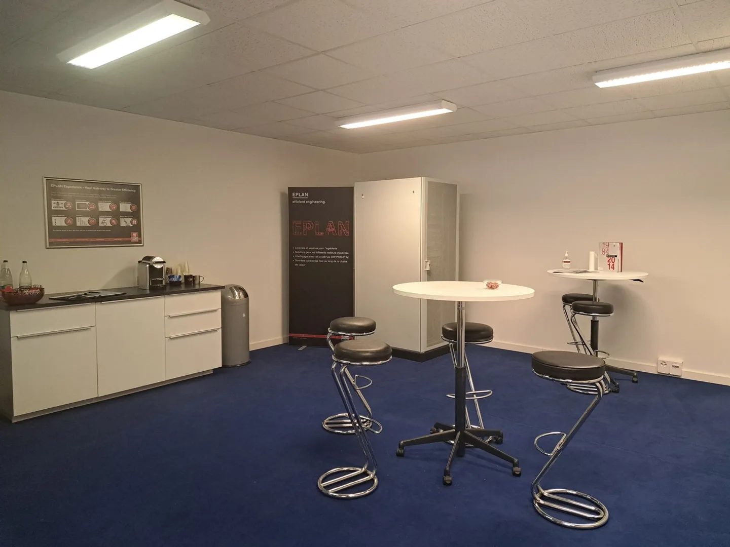 Office space for rent - Photo 7 of 9