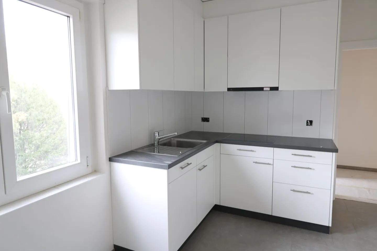 Spacious 2.5-room apartment in the Champagne Quarter - Photo 2 of 6