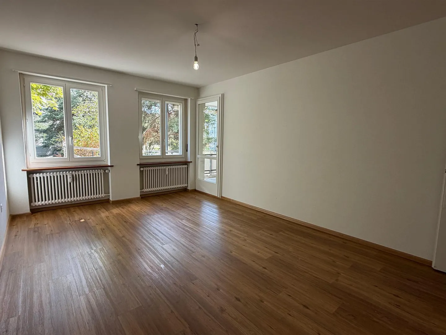 Helle 3-Zimmer-Wohnung mit Balkon - Foto 2 von 10