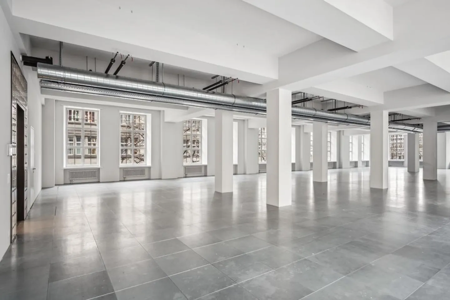 Exclusive opportunity in the heart of Zurich - Photo 4 of 11