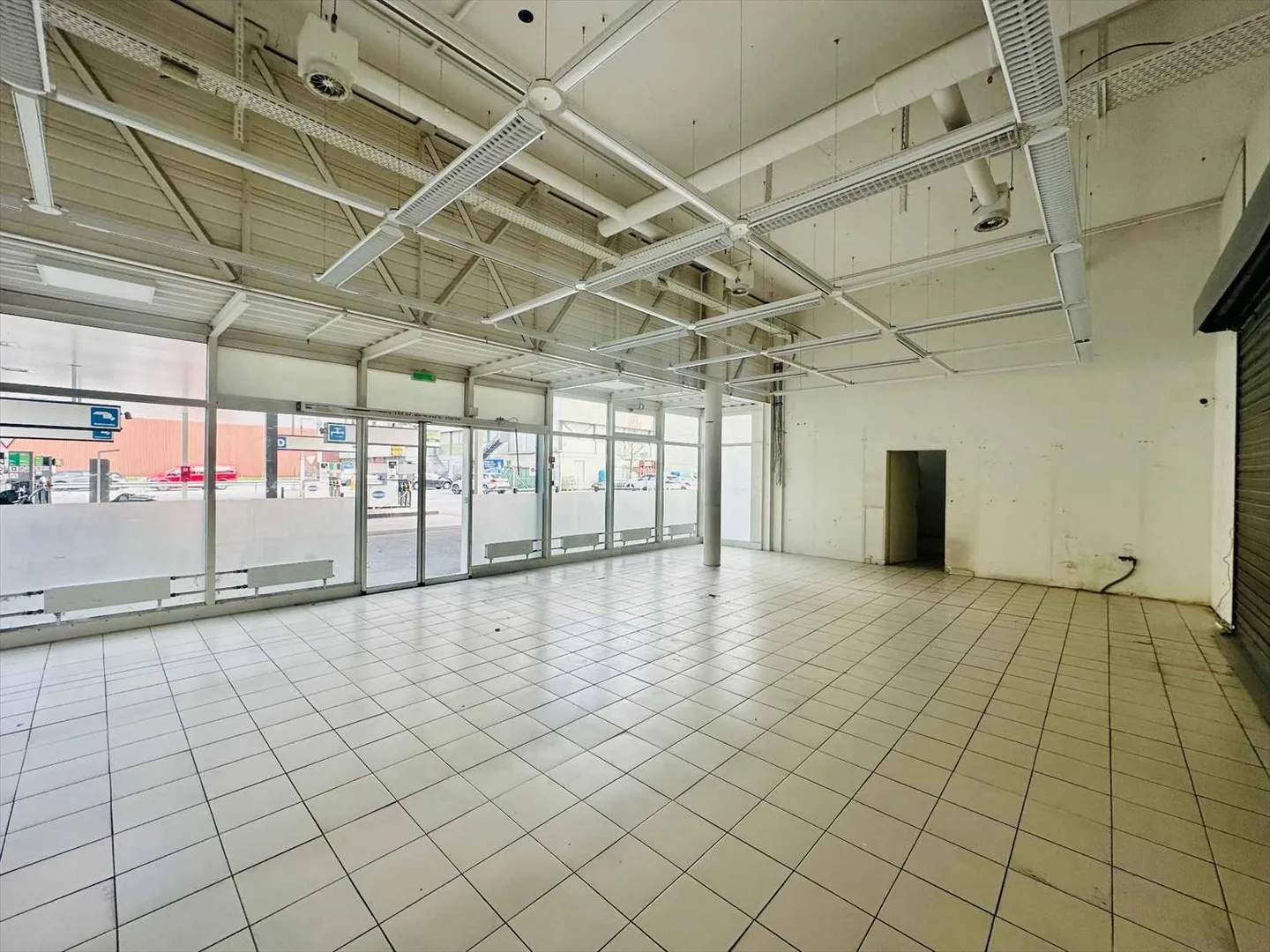 Arcade de 85 m2 idéalement située à Sion - Photo 4 sur 4