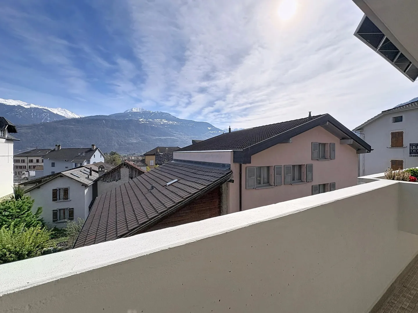 Geräumige 3,5 Zimmer im Herzen des Dorfes - Foto 15 von 15