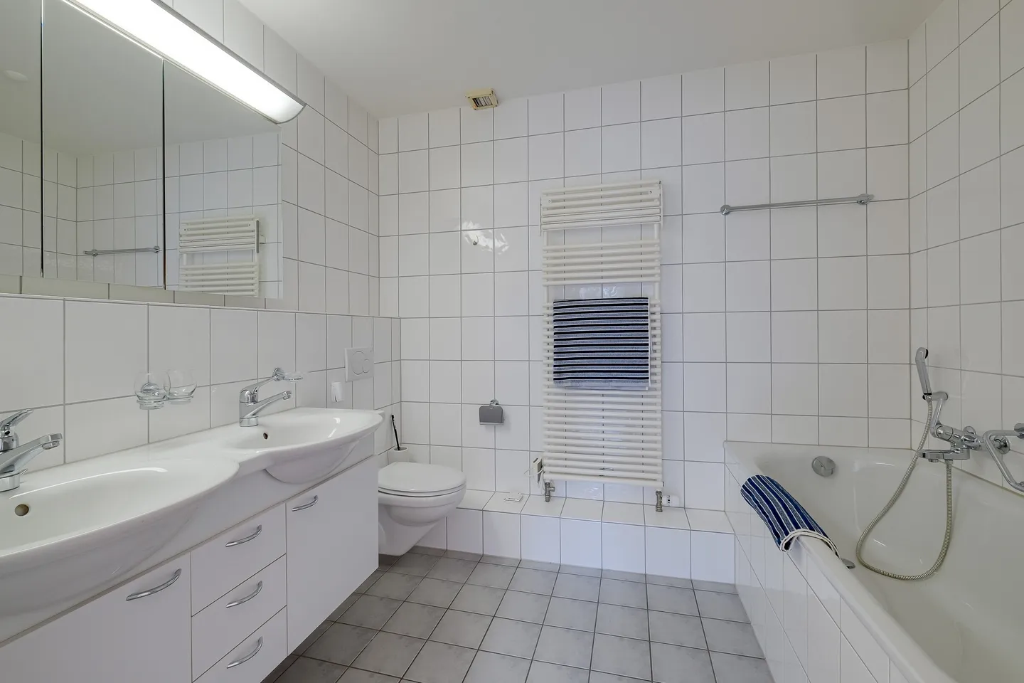 Charmant appartement 4.5 pièces - Photo 11 sur 12