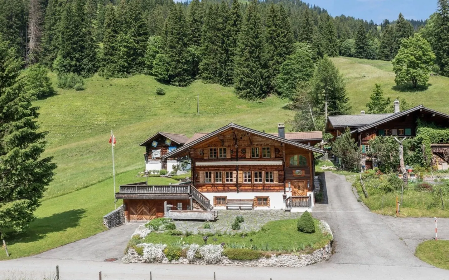 Chalet alpino tradizionale - Foto 1 di 8