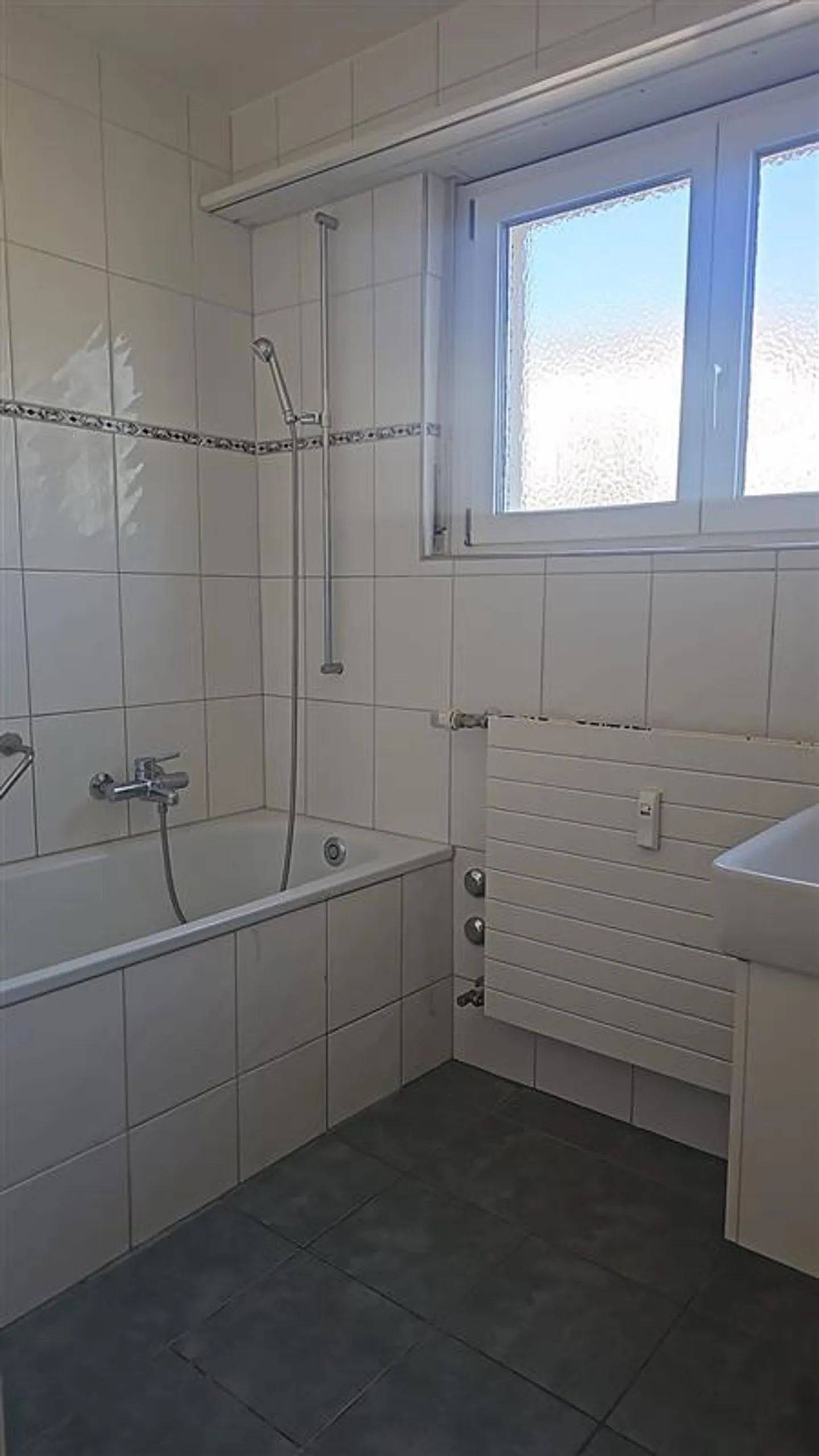 Charmante 5-Zimmerwohnung in Reinach - Foto 4 von 12
