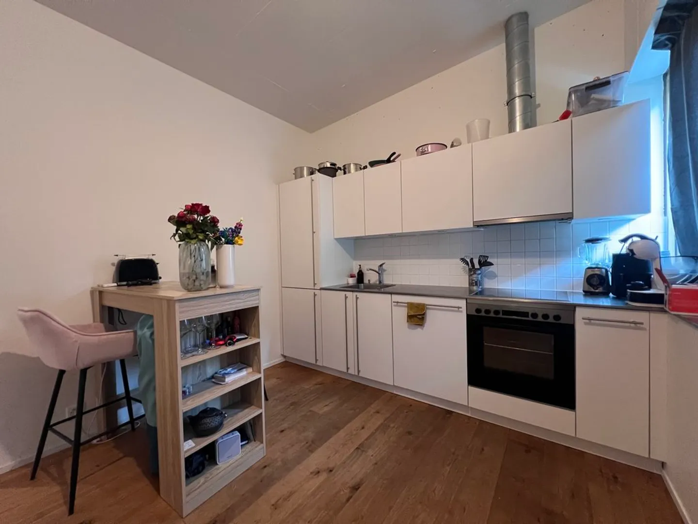 Charming Apartment in Aigle - Photo 2 of 5