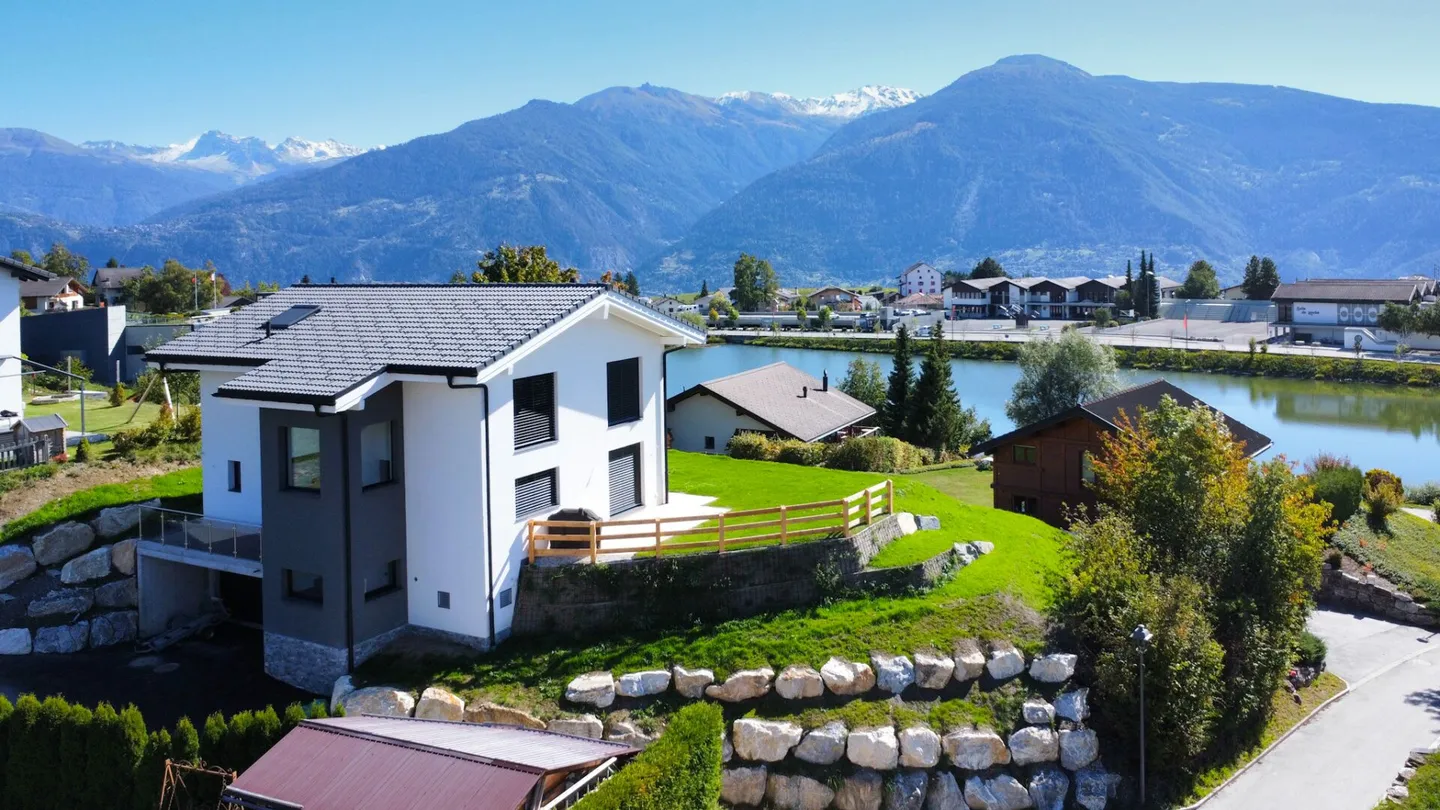 Villa 5.5 stanze a Lens - Foto 1 di 15