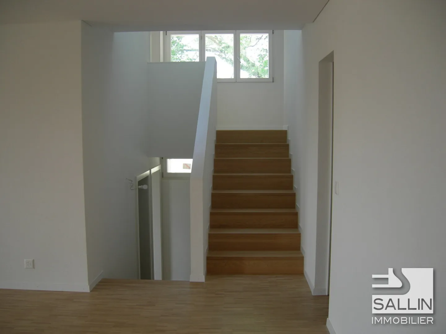 Geräumiges Triplex mit Garten - Foto 7 von 12