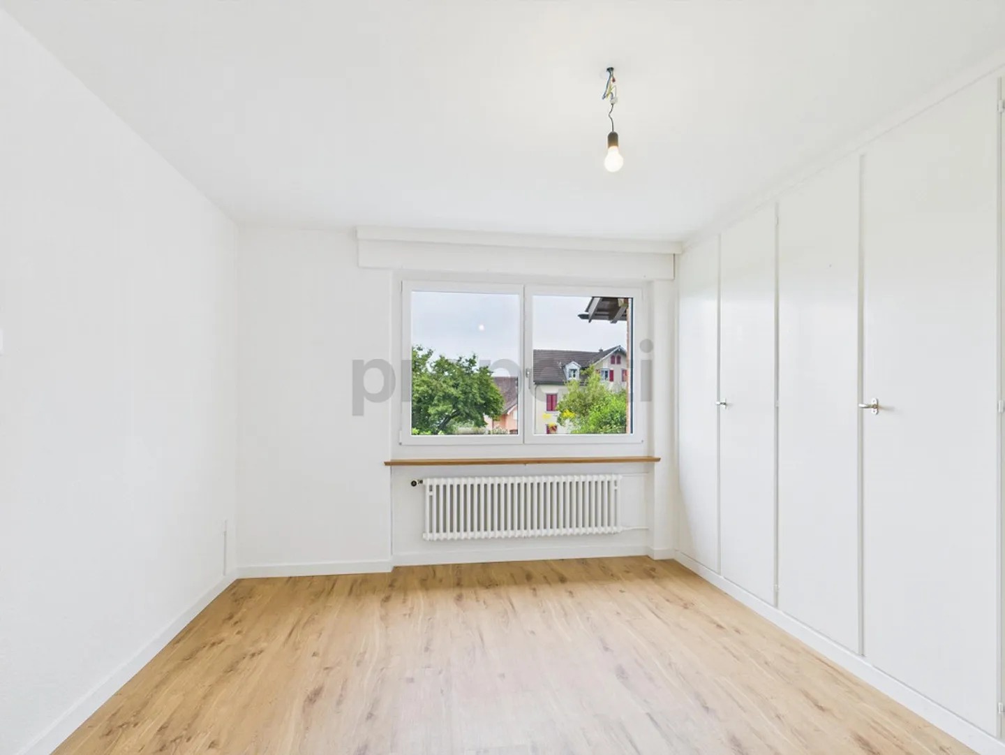 Charming Maisonette Apartment in Zurzach with 5.5 Rooms - Photo 7 of 14