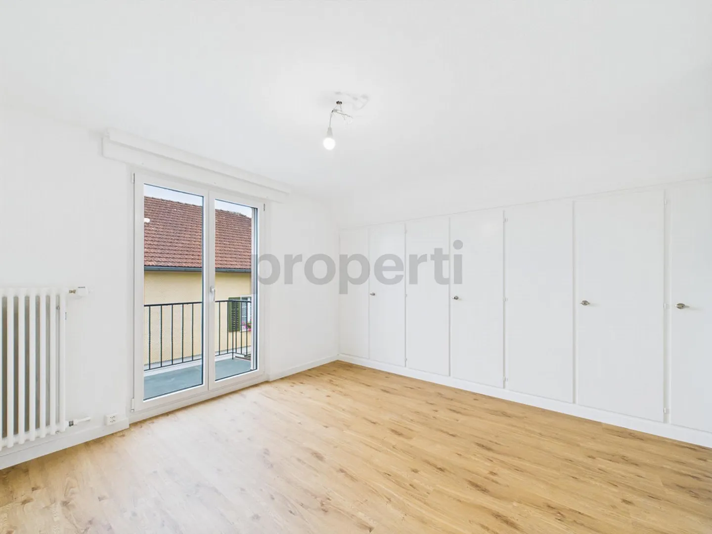Charming Maisonette Apartment in Zurzach with 5.5 Rooms - Photo 9 of 14