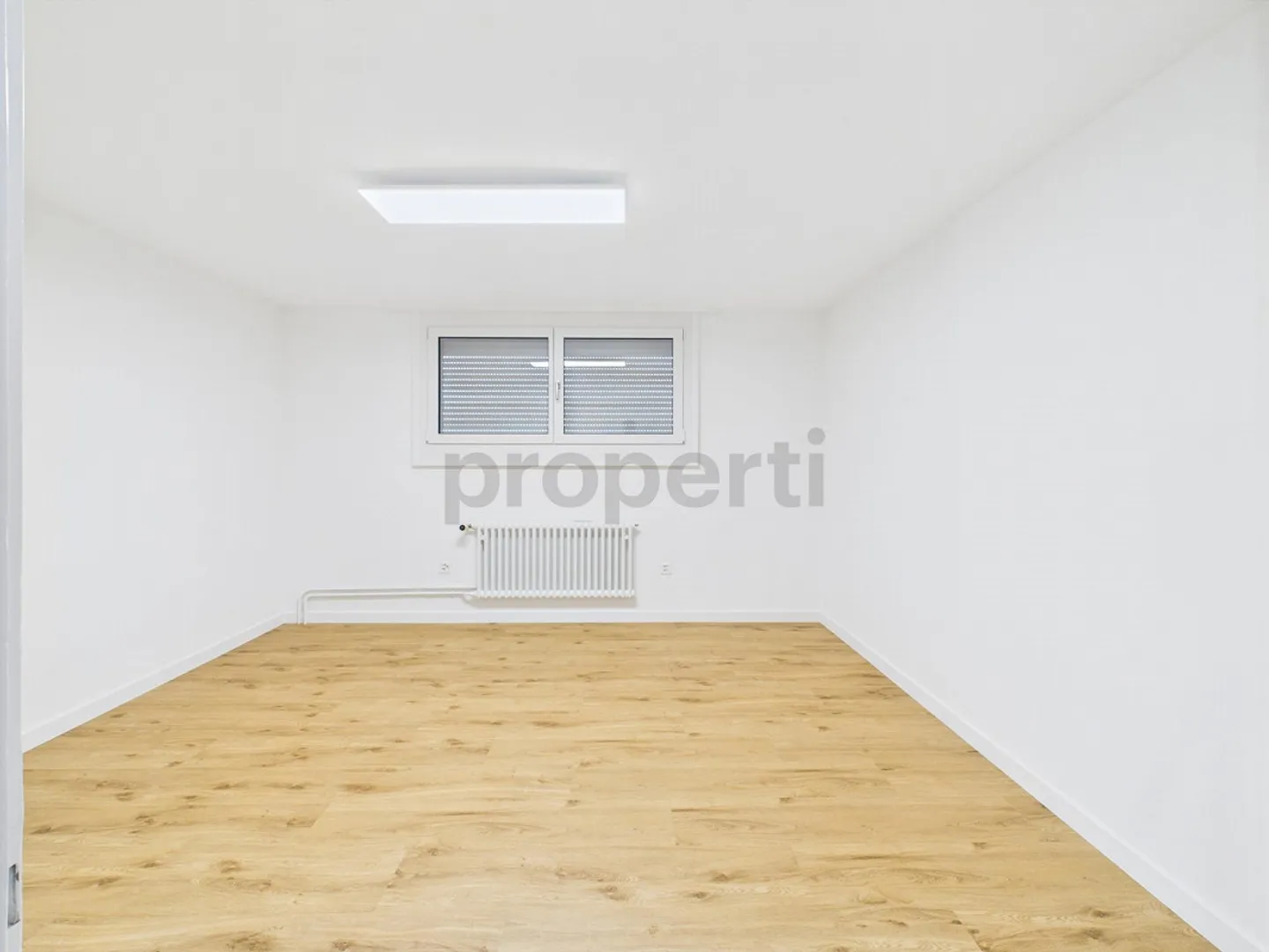 Charming Maisonette Apartment in Zurzach with 5.5 Rooms - Photo 10 of 14