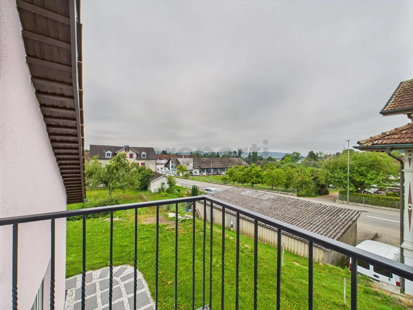 Charming Maisonette Apartment in Zurzach with 5.5 Rooms - Photo 13 of 14