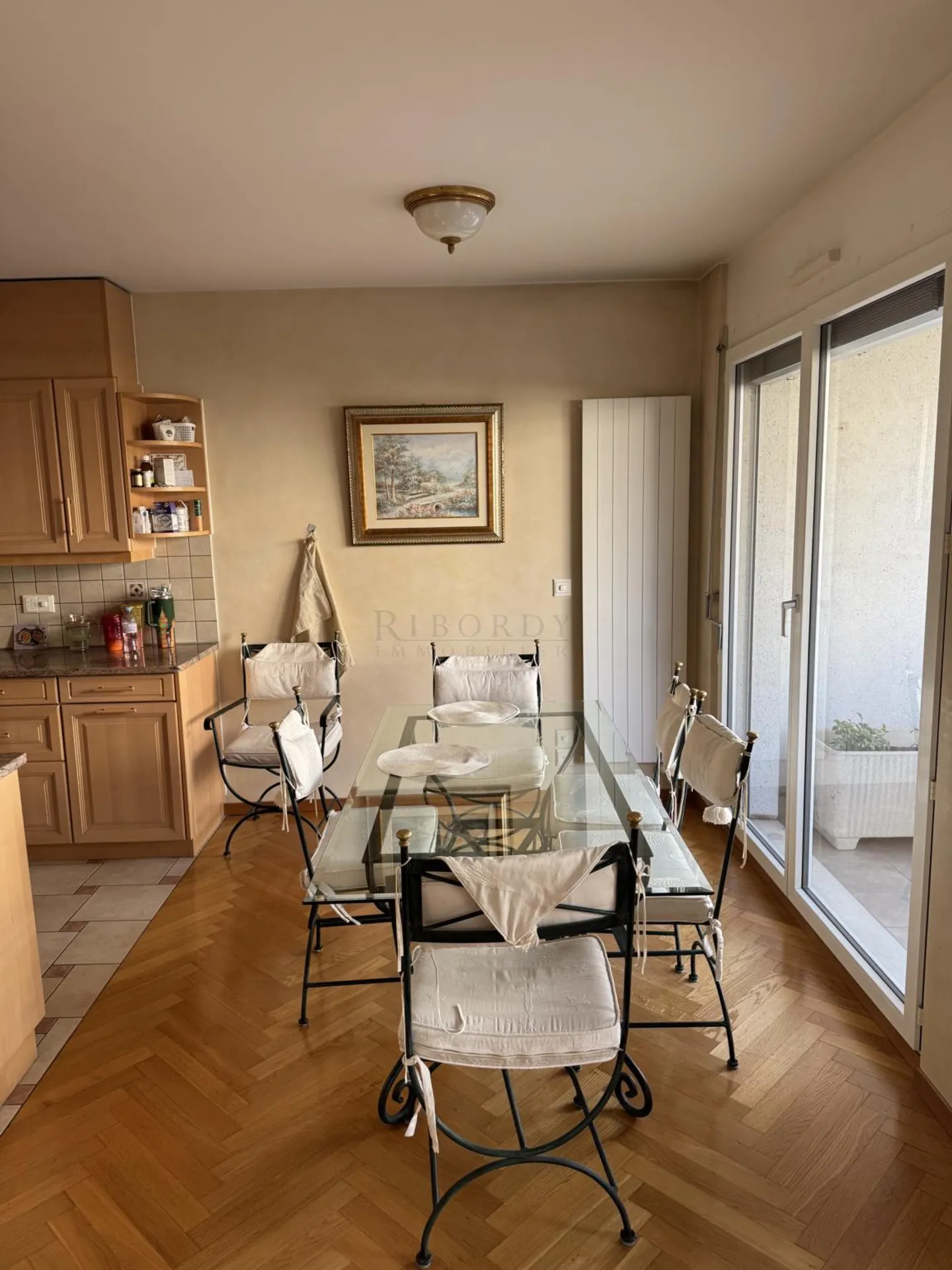 Standing, Quartier des Organisations Internationales! - Photo 2 sur 11