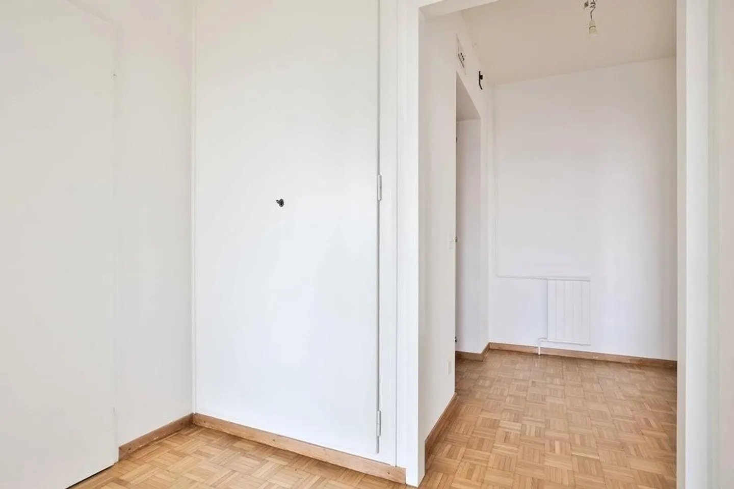 Beautiful apartment in the heart of the Servette district - Photo 3 of 9