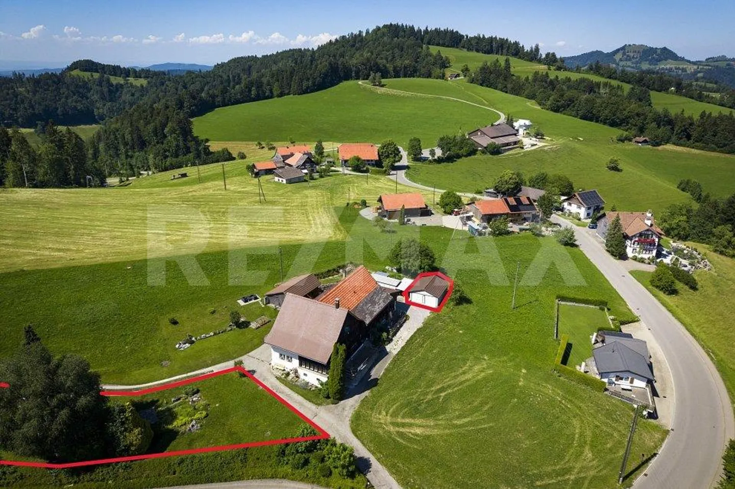 Cozy Living and Enjoying with Mountain View in the Municipality of Bäretswil - Photo 2 of 13