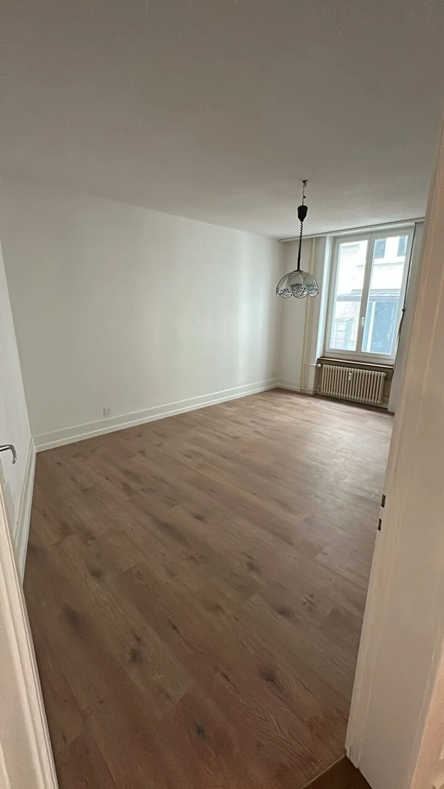 Grand appartement dans un quartier calme, mais toujours en ville !! - Photo 4 sur 7