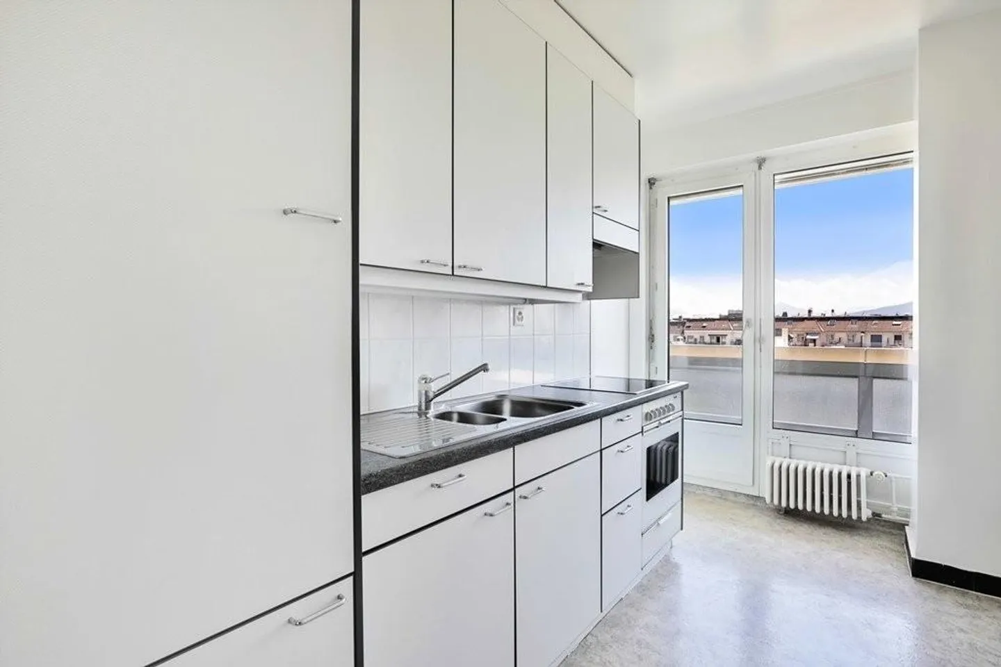 Beautiful apartment in the heart of the Servette district - Photo 4 of 9