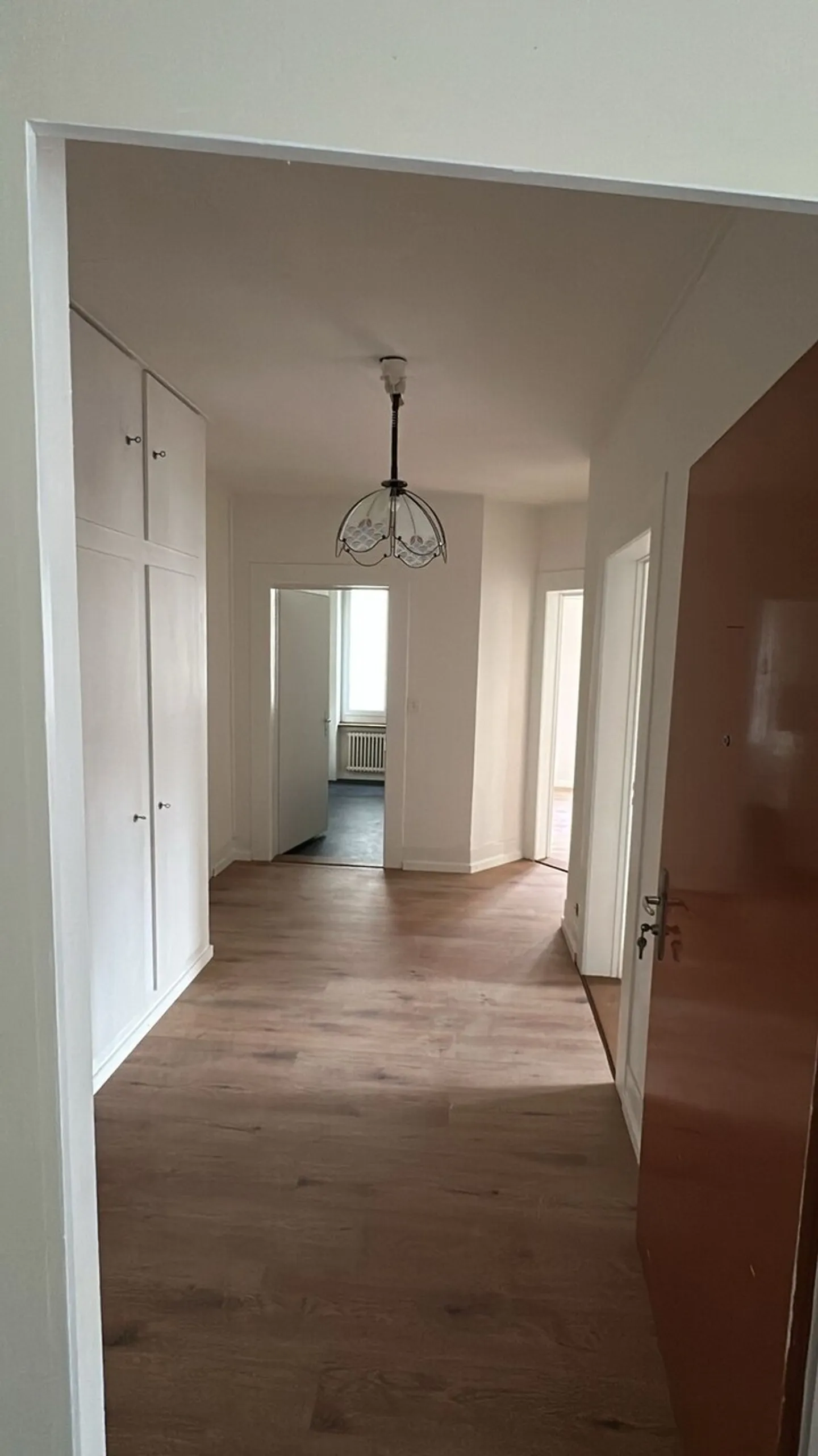 Grand appartement dans un quartier calme, mais toujours en ville !! - Photo 5 sur 7
