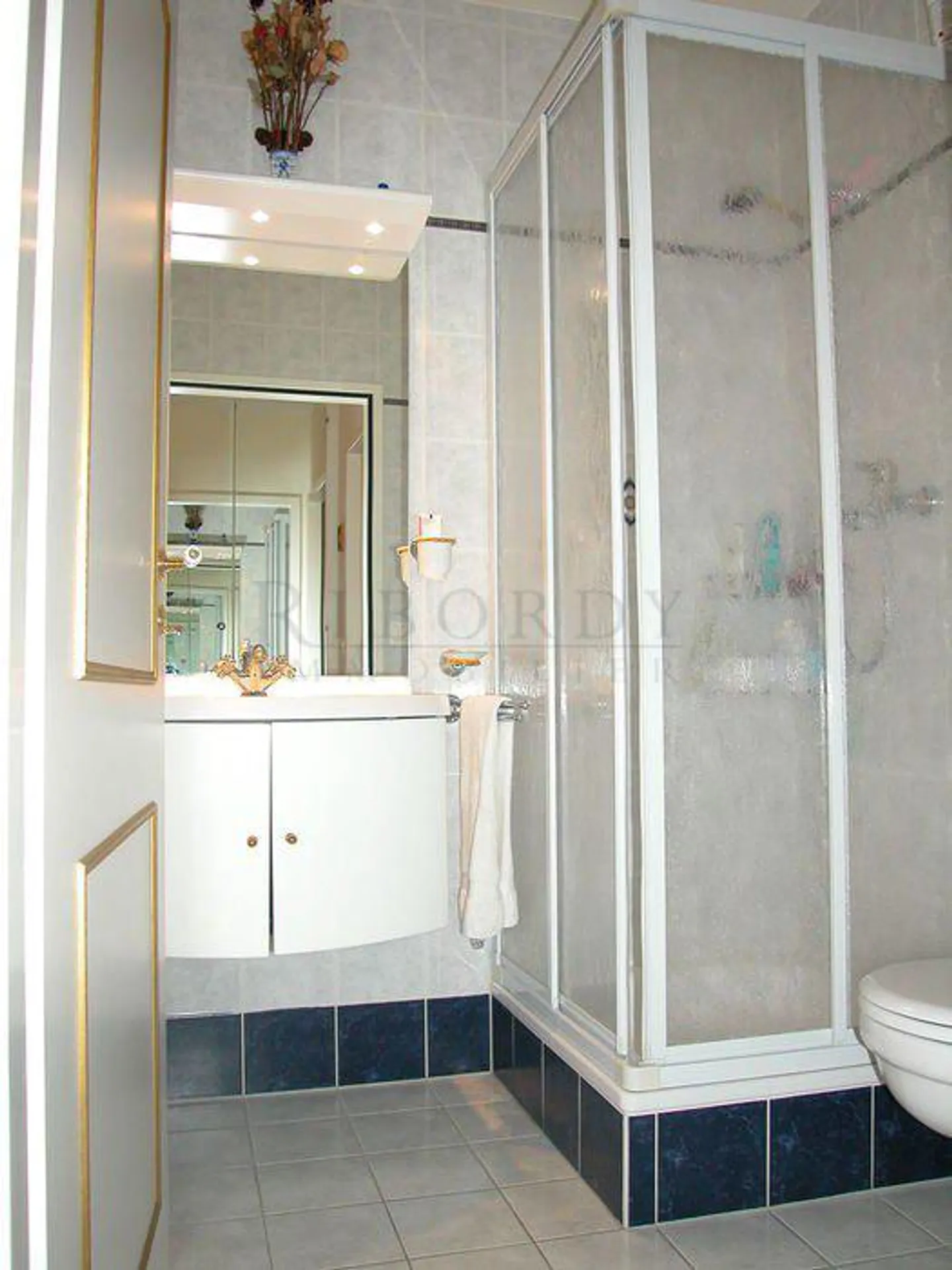 Standing, Quartier des Organisations Internationales! - Photo 10 sur 11