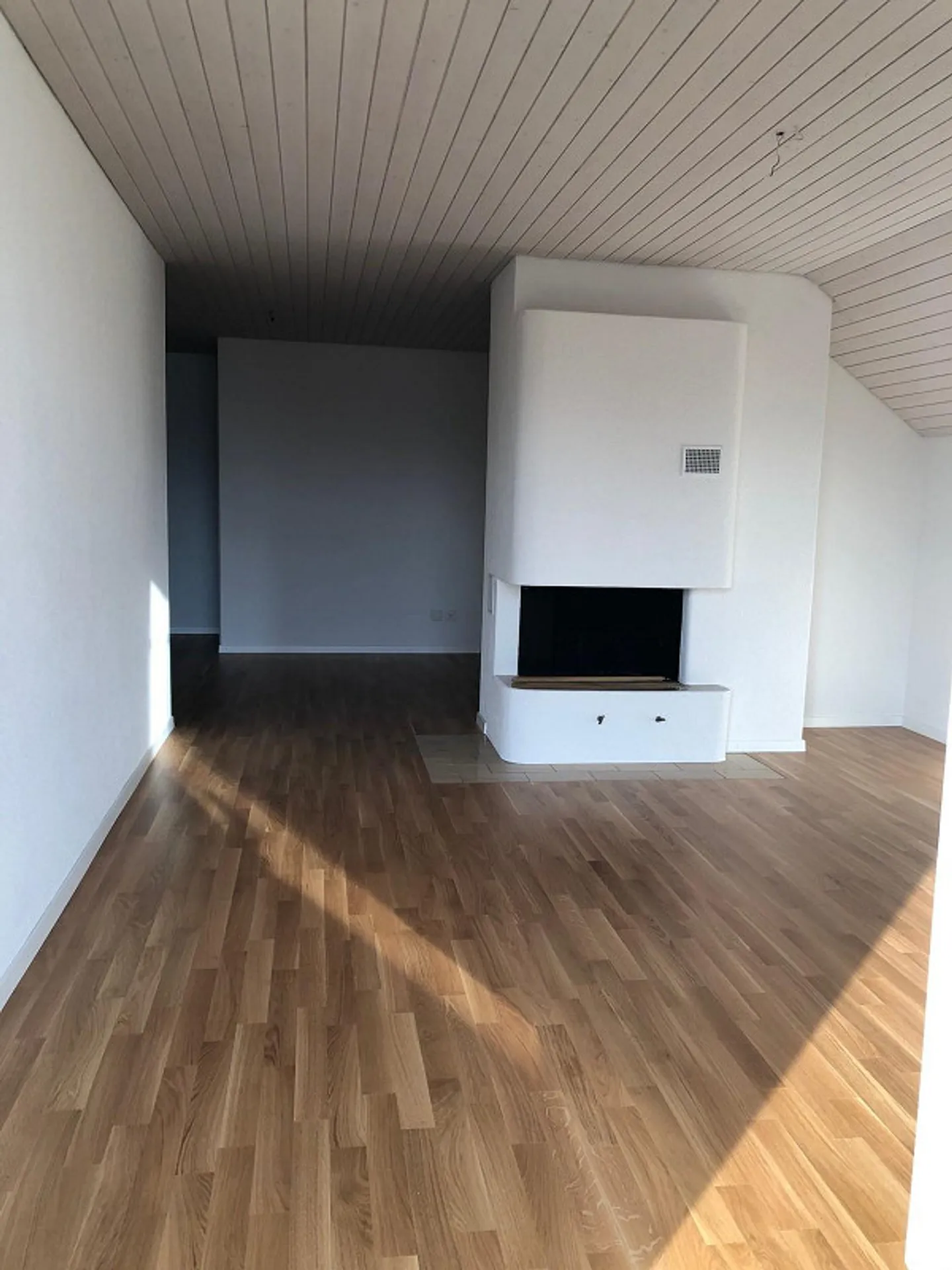 Charmante Wohnung mit Aussicht - Foto 3 von 10