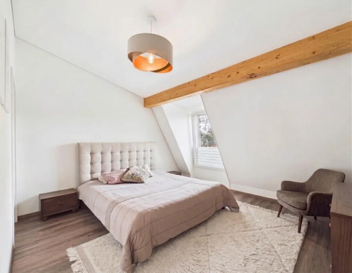 Duplex mit Charakter in der Nähe des Sees! - Foto 4 von 4